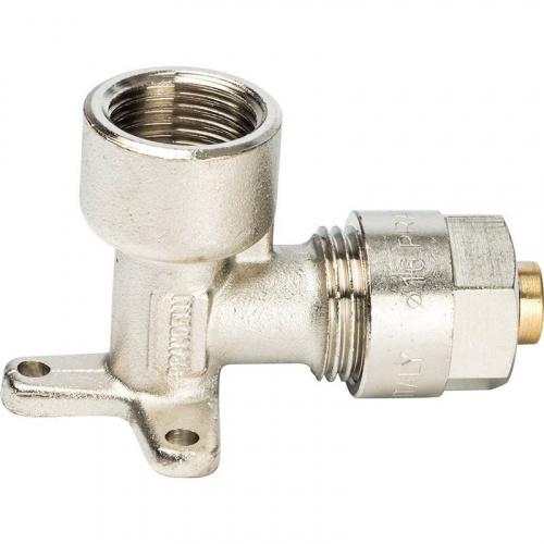 МП уголок с креплением 15*1/2 В