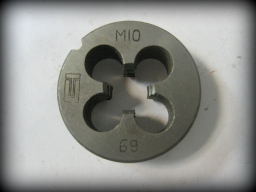 Лерка М10