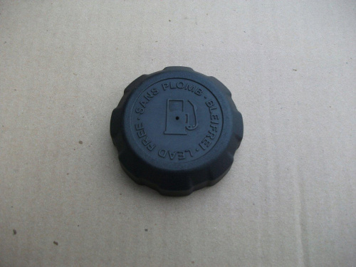 Крышка топливного бака